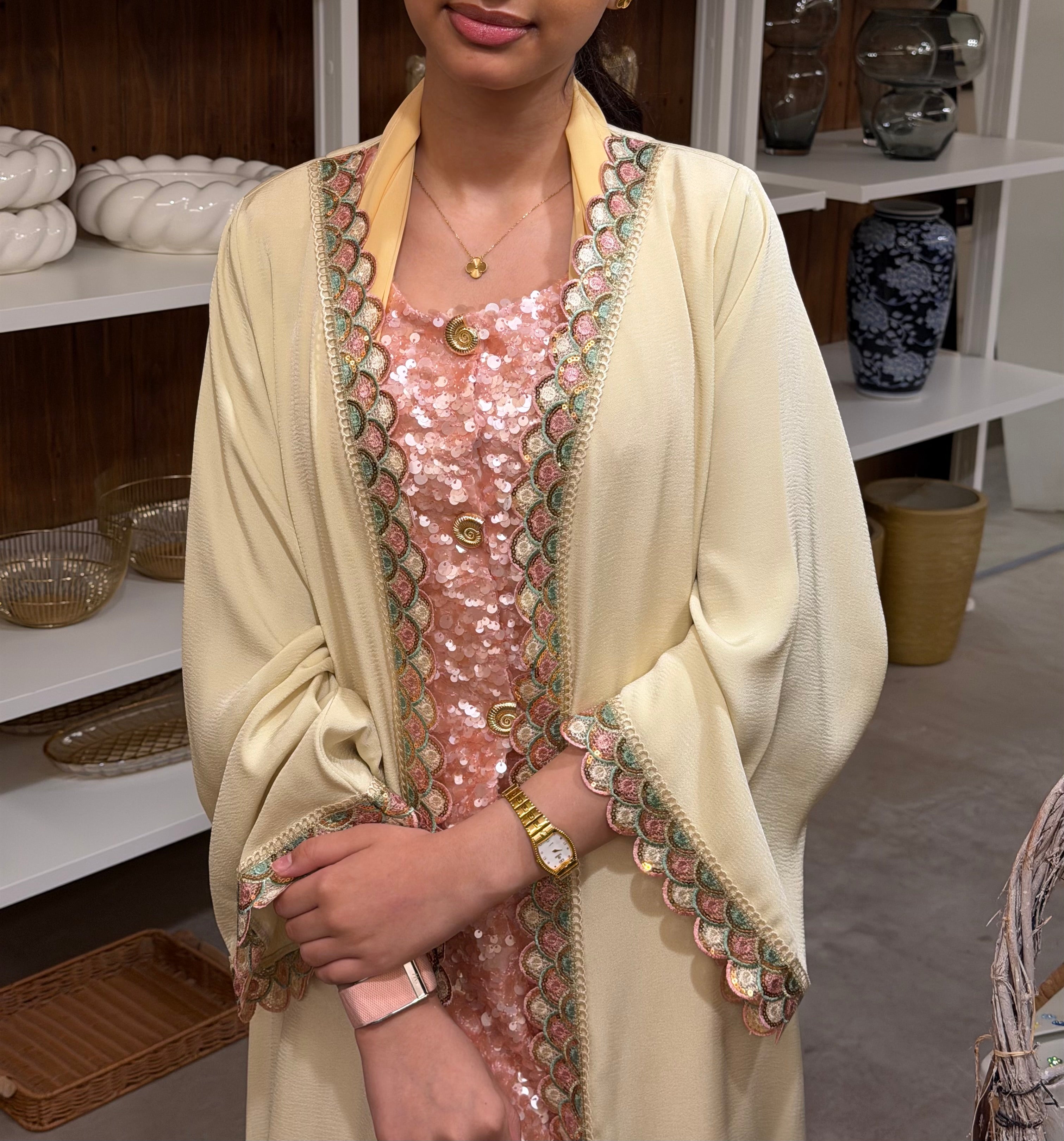 Tilla ( Abaya with Sheila )