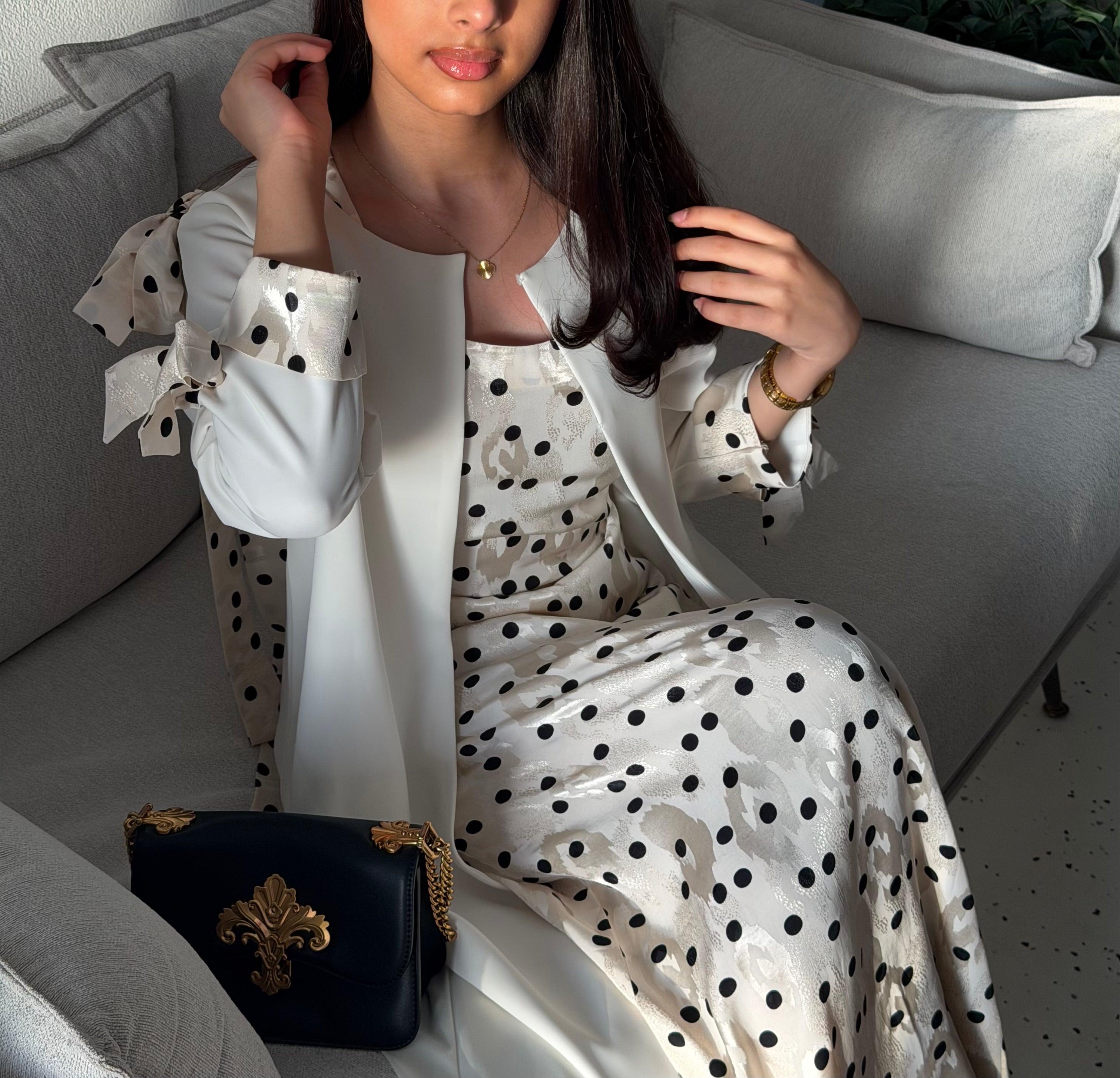 Polka Dot ( full set abaya with inner dress & Sheila )