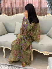 Razeen ( Emarati Thob , ثوب اماراتي )