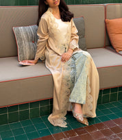 Noir Lace ( Abaya with Sheila )