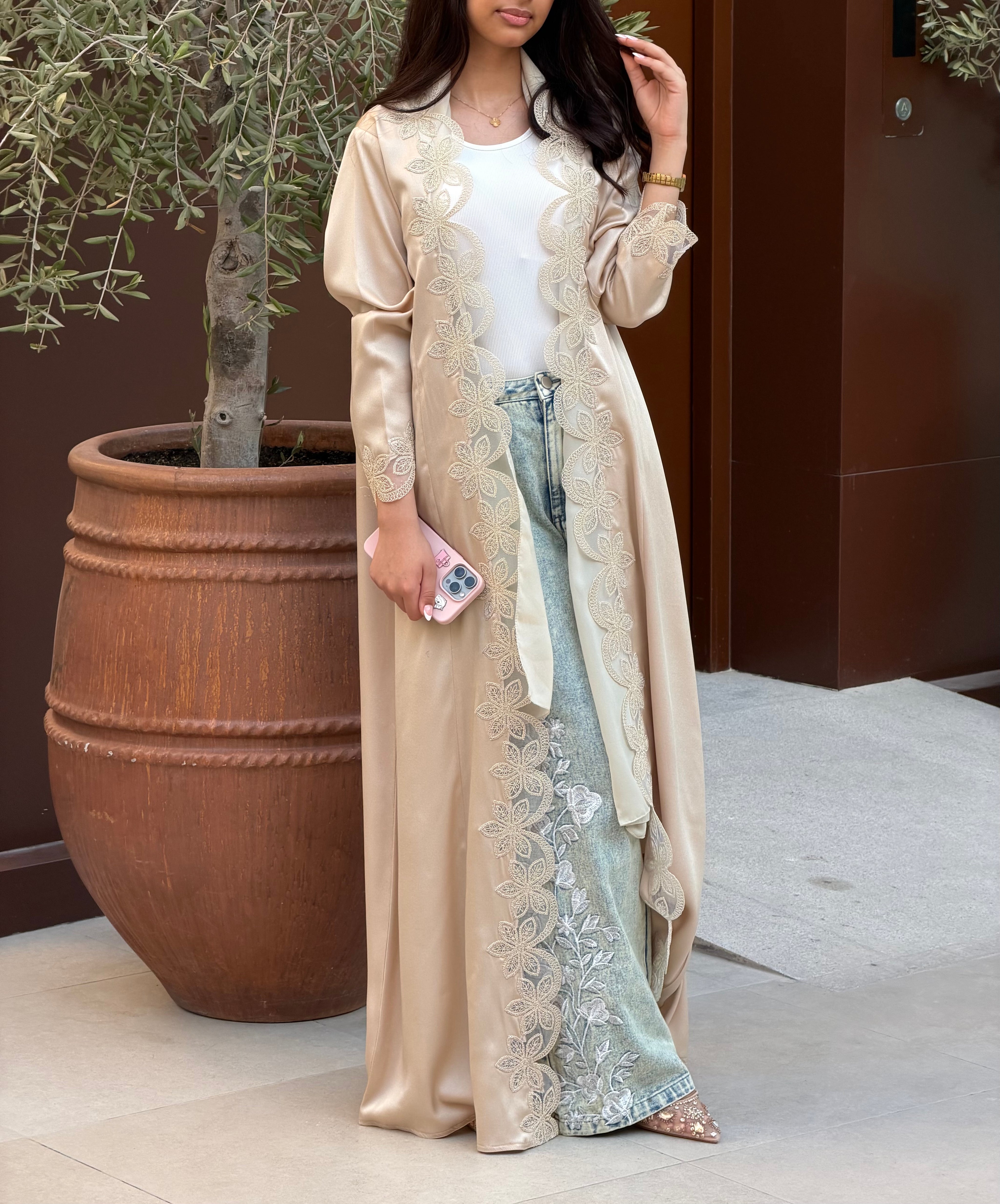 Noir Lace ( Abaya with Sheila )