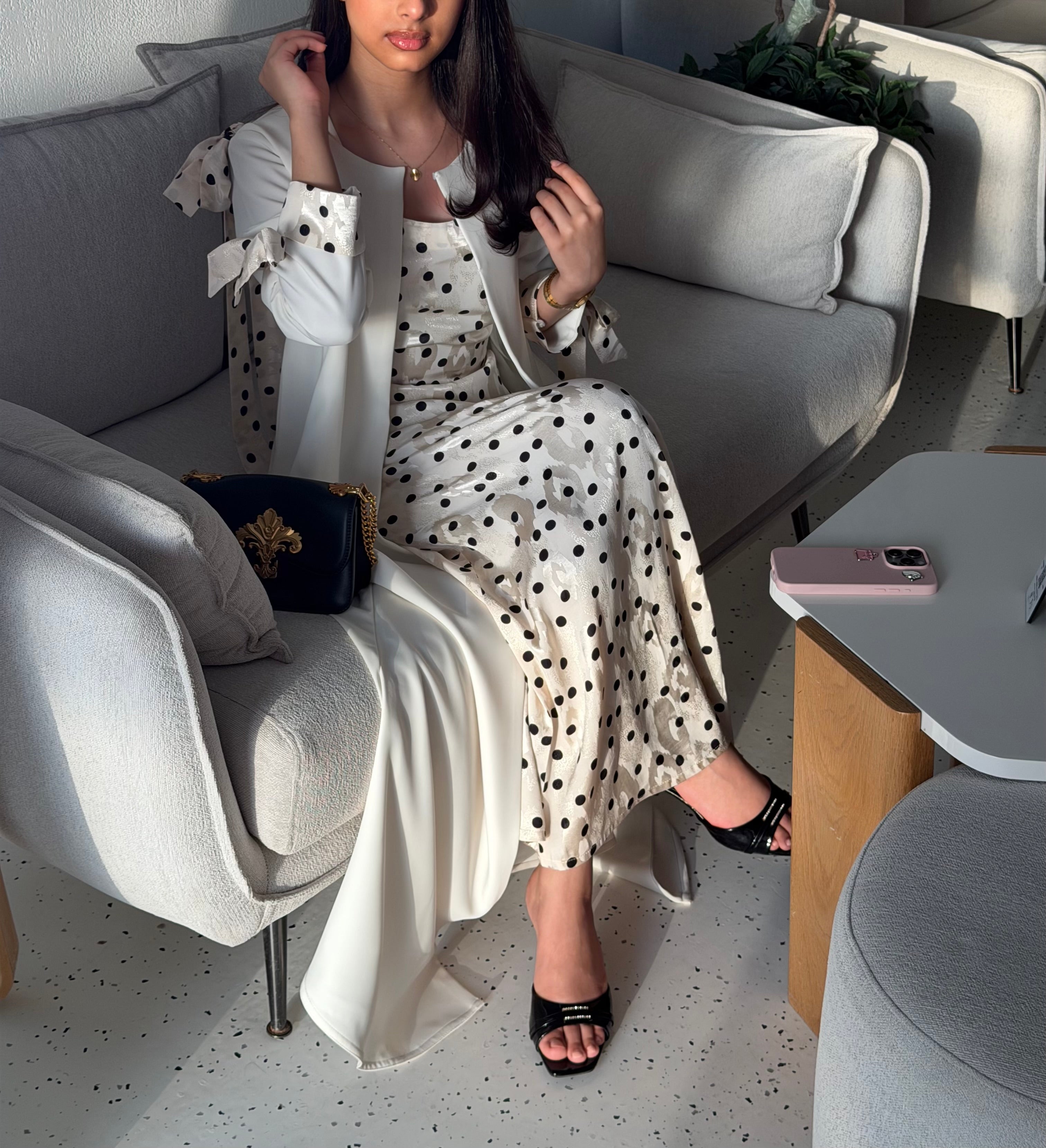 Polka Dot ( full set abaya with inner dress & Sheila )